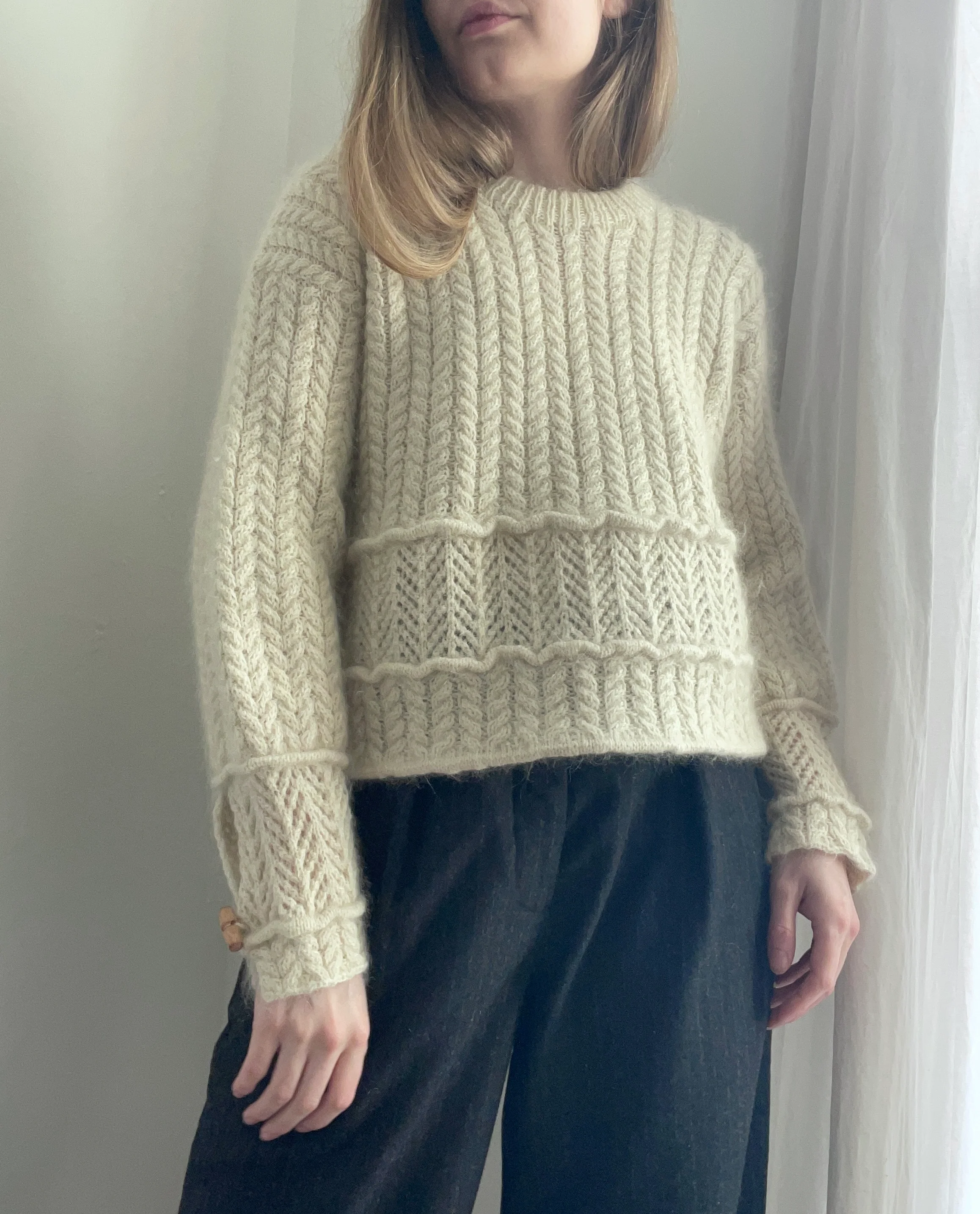Sarang Sweater by Aegyo Knit - Image 4
