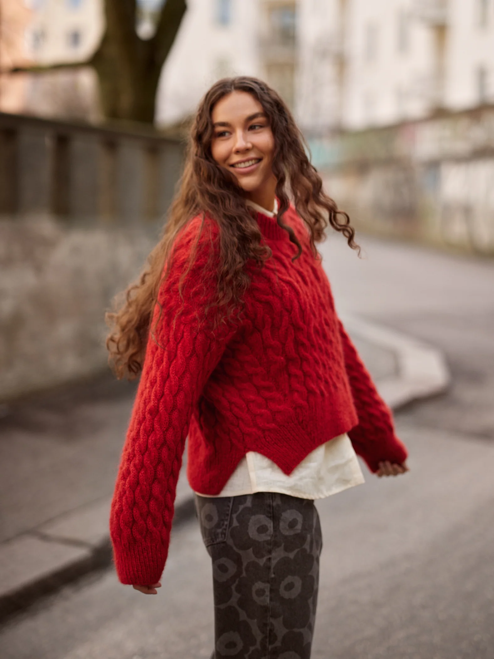 Bada Sweater by Soumine Kim x Laine Magazine - Image 2