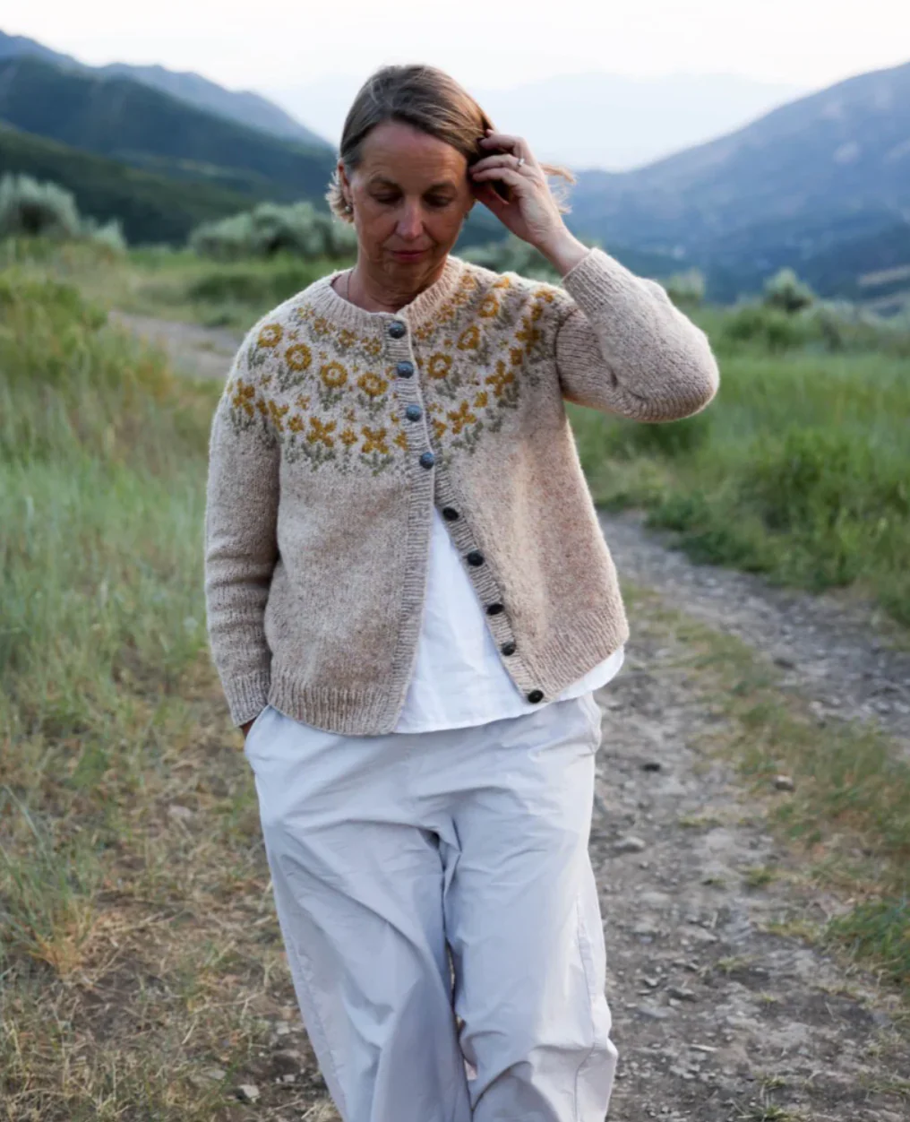 Fie Cardigan by Kristin Drysdale Scandiwork - Image 7