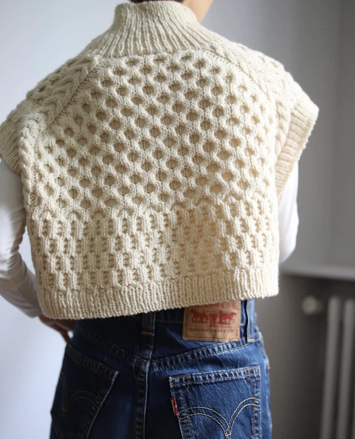 Nid Dickey-Vest by Rui Yamamuro - Image 5
