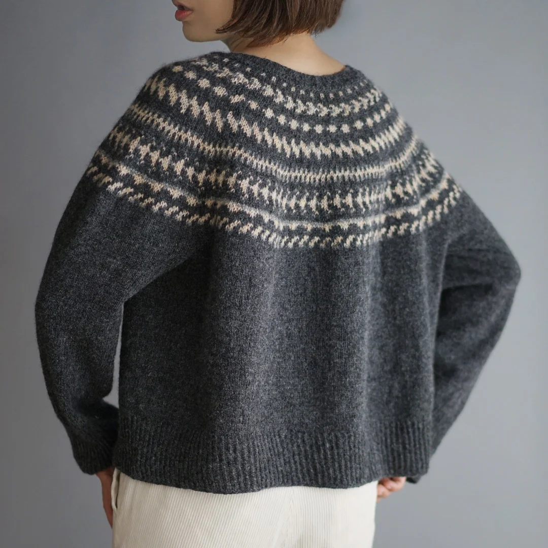 Amikomi Yoke Cardigan & Pullover by Noriko Ichikawa - Image 10