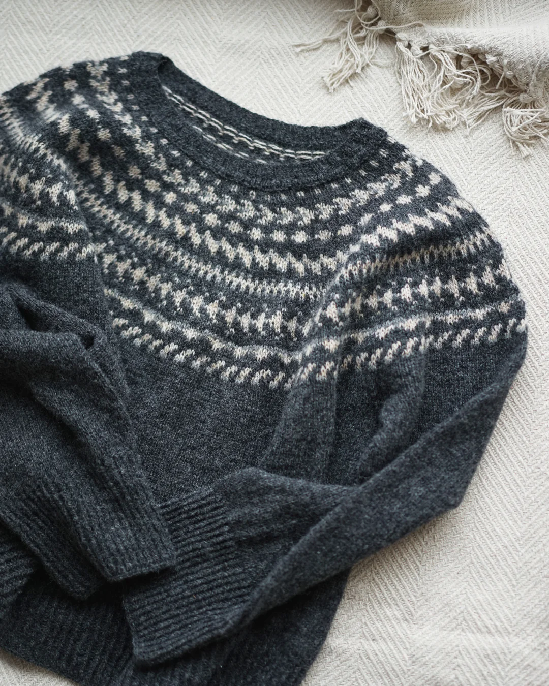 Noriko Ichikawa - Amikomi Yoke Sweater - Image 4