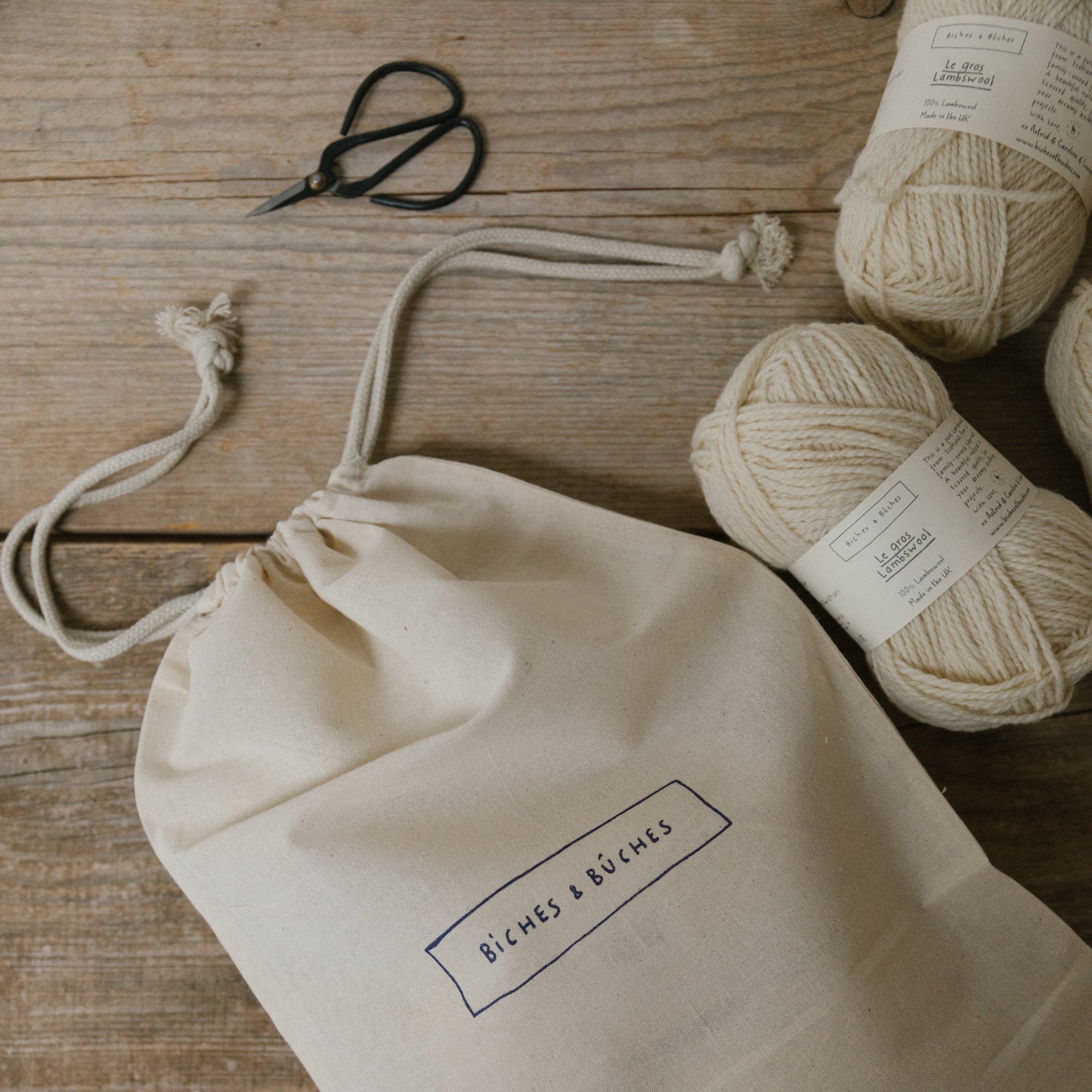Tayler Anne Knits - The Apiary Sweater kit de laine - Image 10