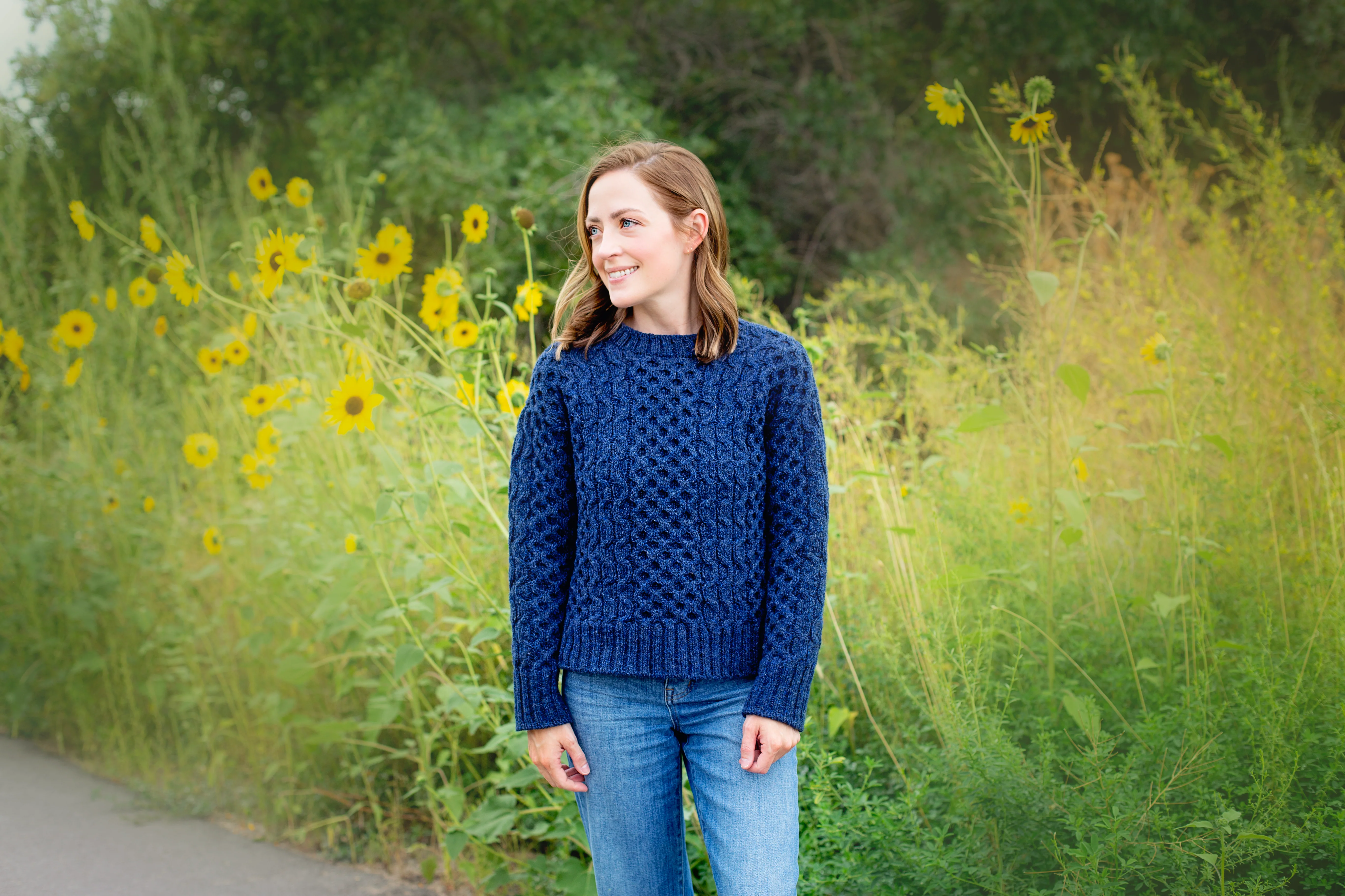 Tayler Anne Knits - The Apiary Sweater kit de laine - Image 6