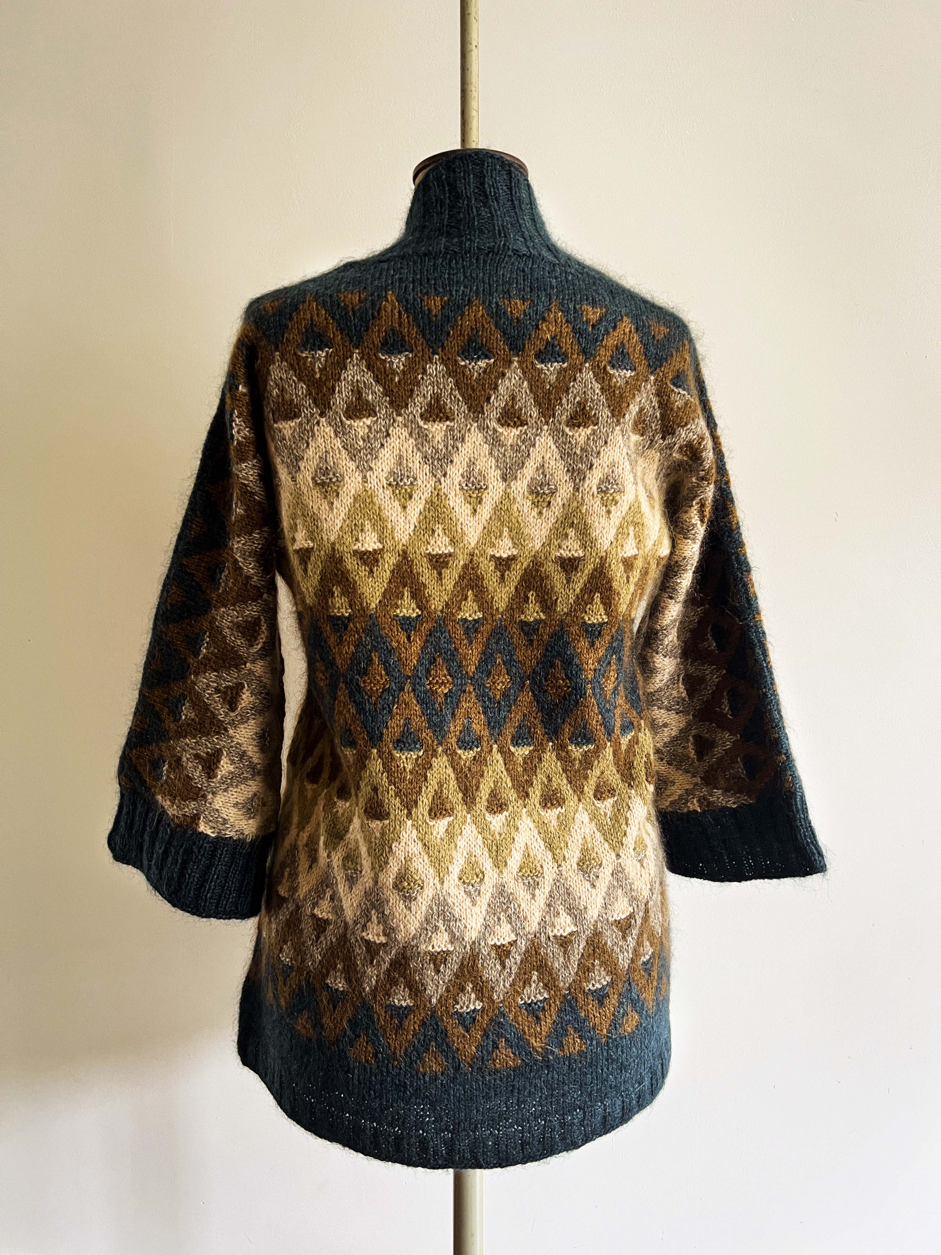 Tursa Cardigan by Natasja Hornby - Moonstruck Knits - Image 3