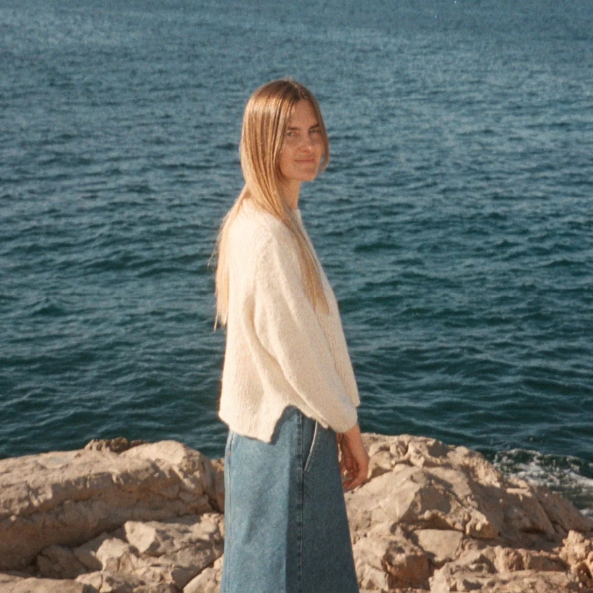 Beach Day Jumper - Image 10