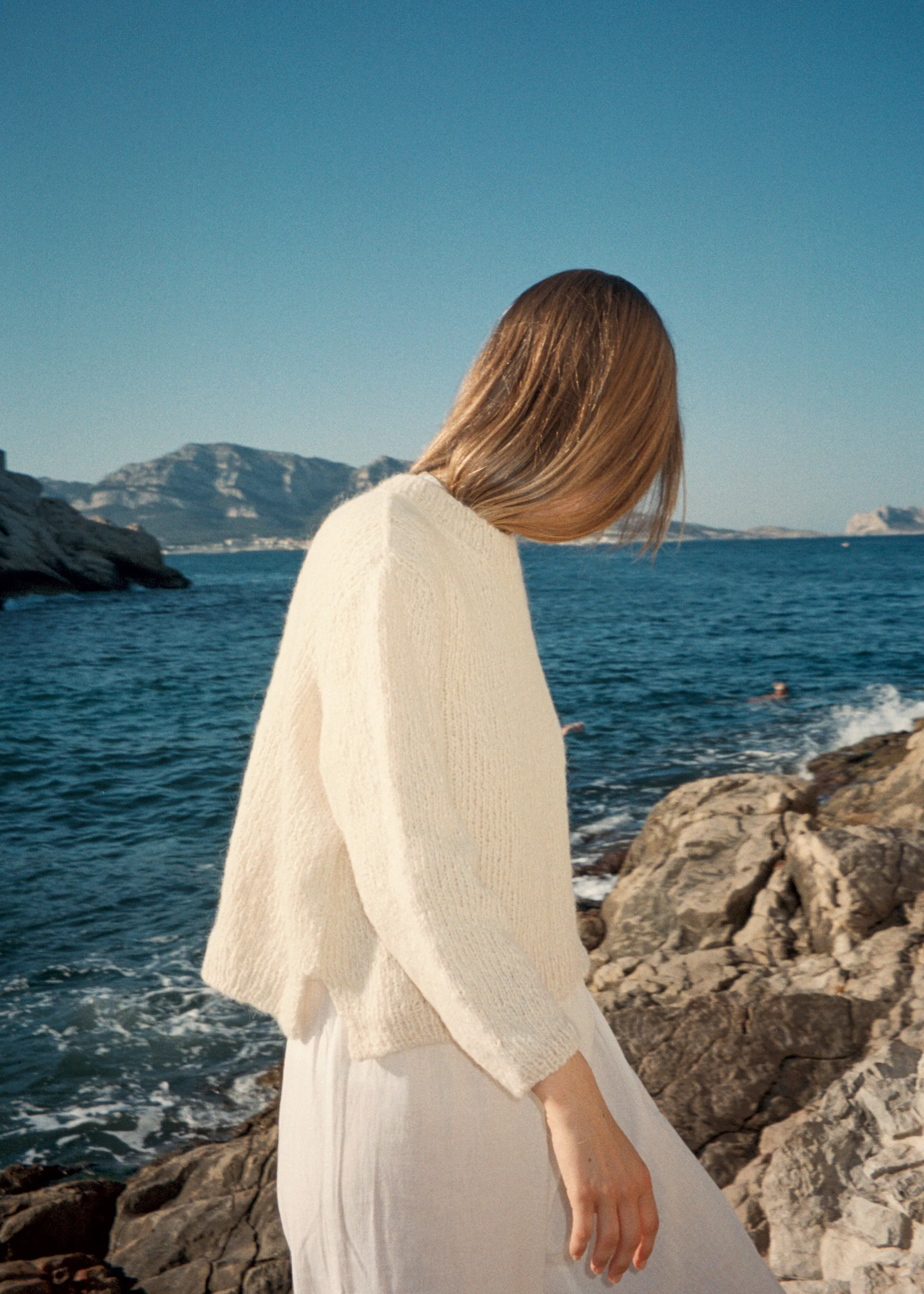 Beach Day Jumper - Image 4
