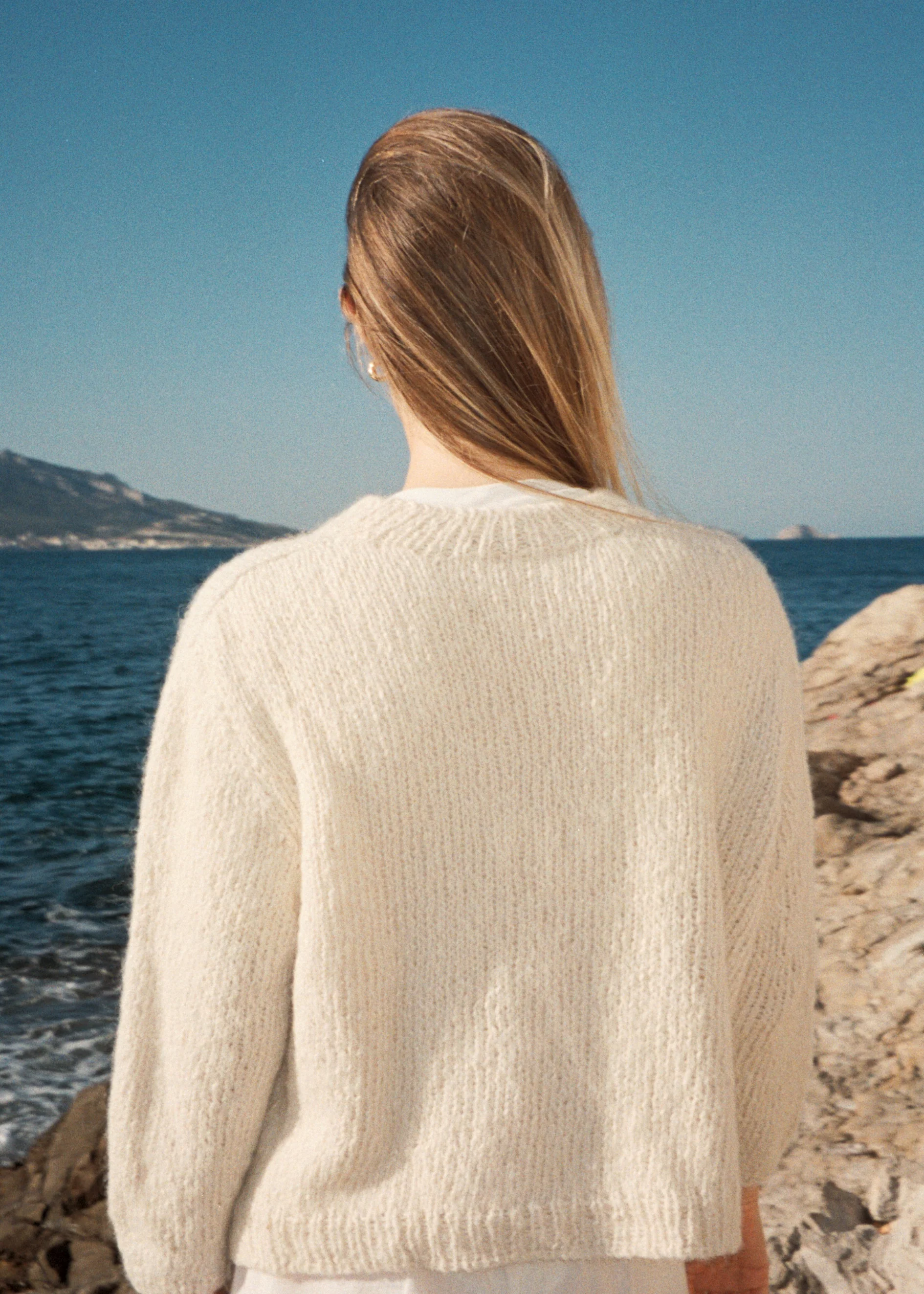 Beach Day Jumper - Image 5
