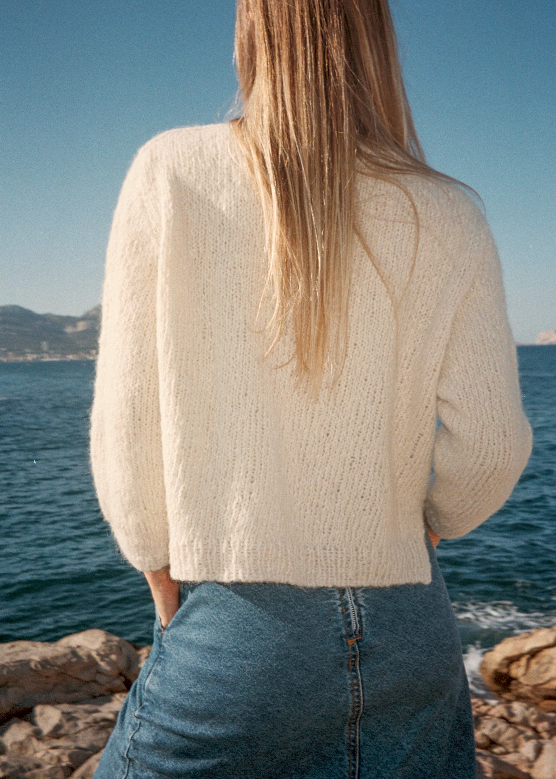 Beach Day Jumper - Image 11