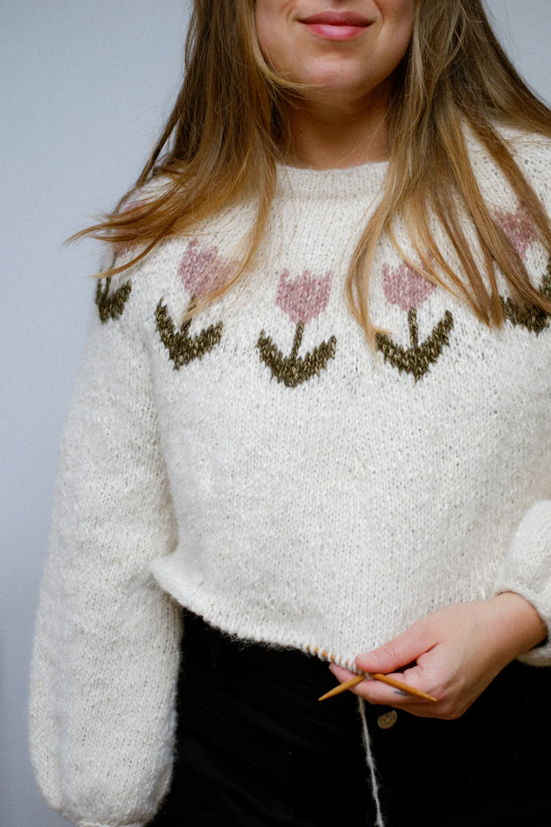 Winter Bulbs Sweater by Laura - Mimosa Cafe Lanar - Image 5